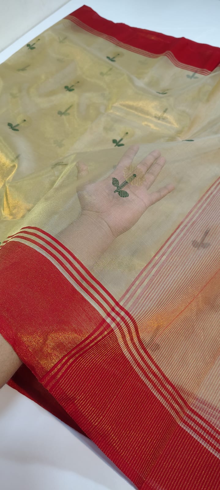 Champagne Gold Chanderi Tissue Silk Saree with Forest Green Leaf Motifs - Image 2